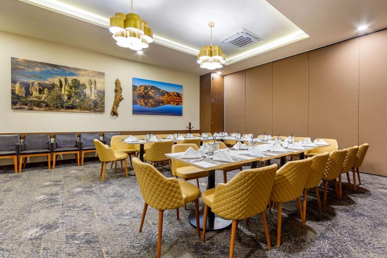 Quality Inn Chihuahua San Francisco Екстер'єр фото